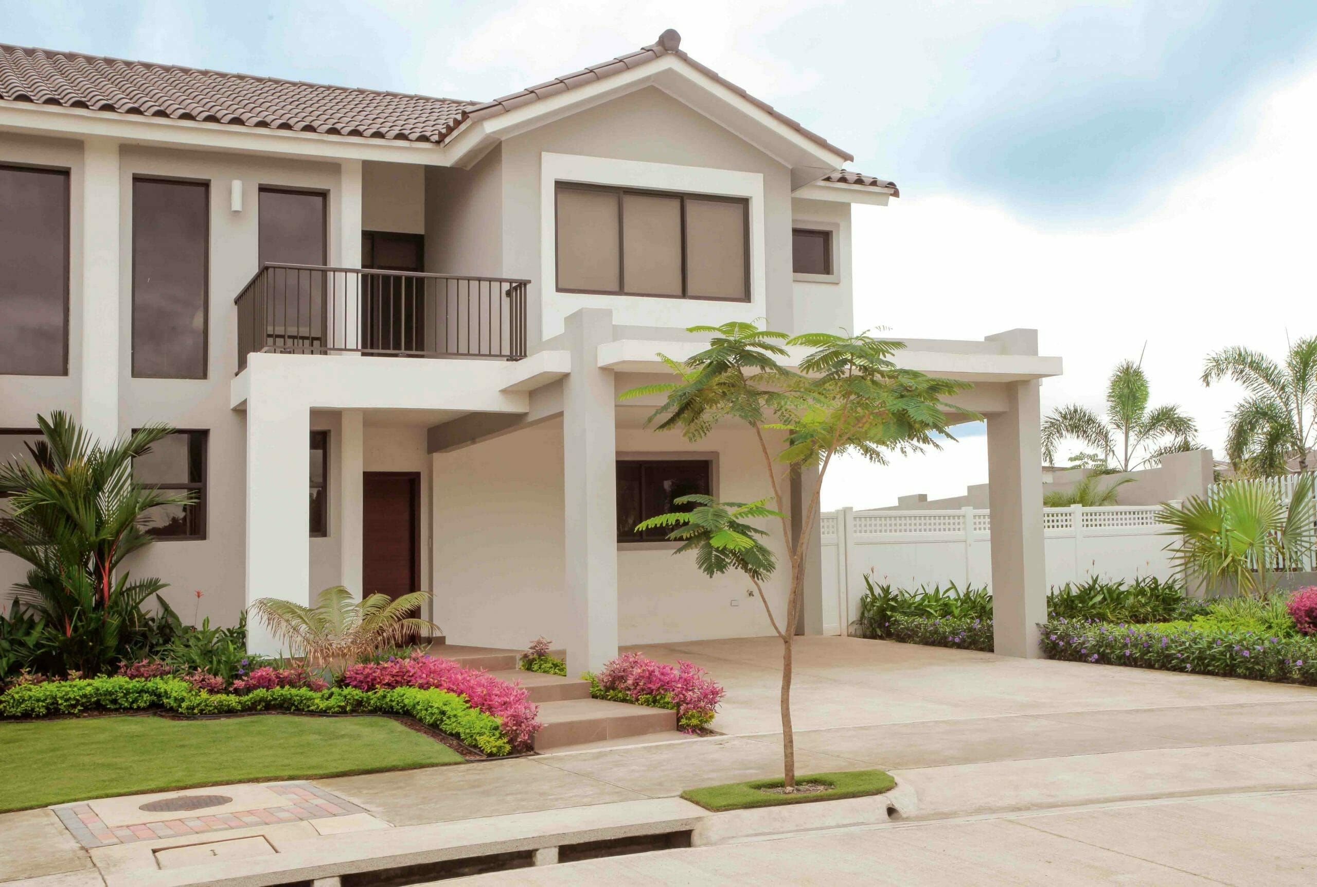 corredor norte, Casas con acceso al Corredor Norte, Grupo Residencial