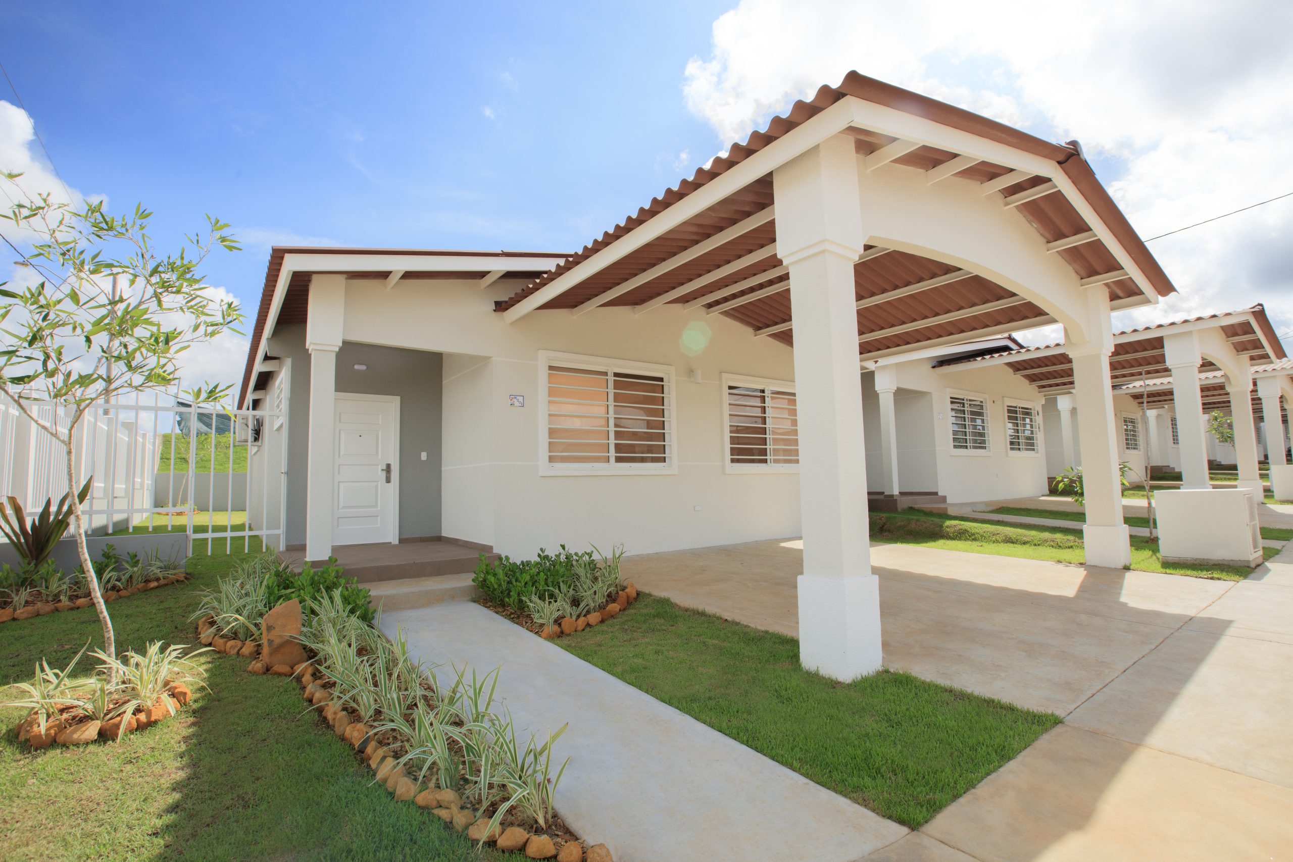 NUEVA CASA MODELO BGA
