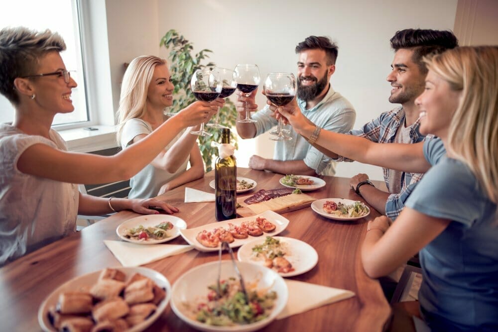 5 pasos para planificar una reunión exitosa en tu hogar